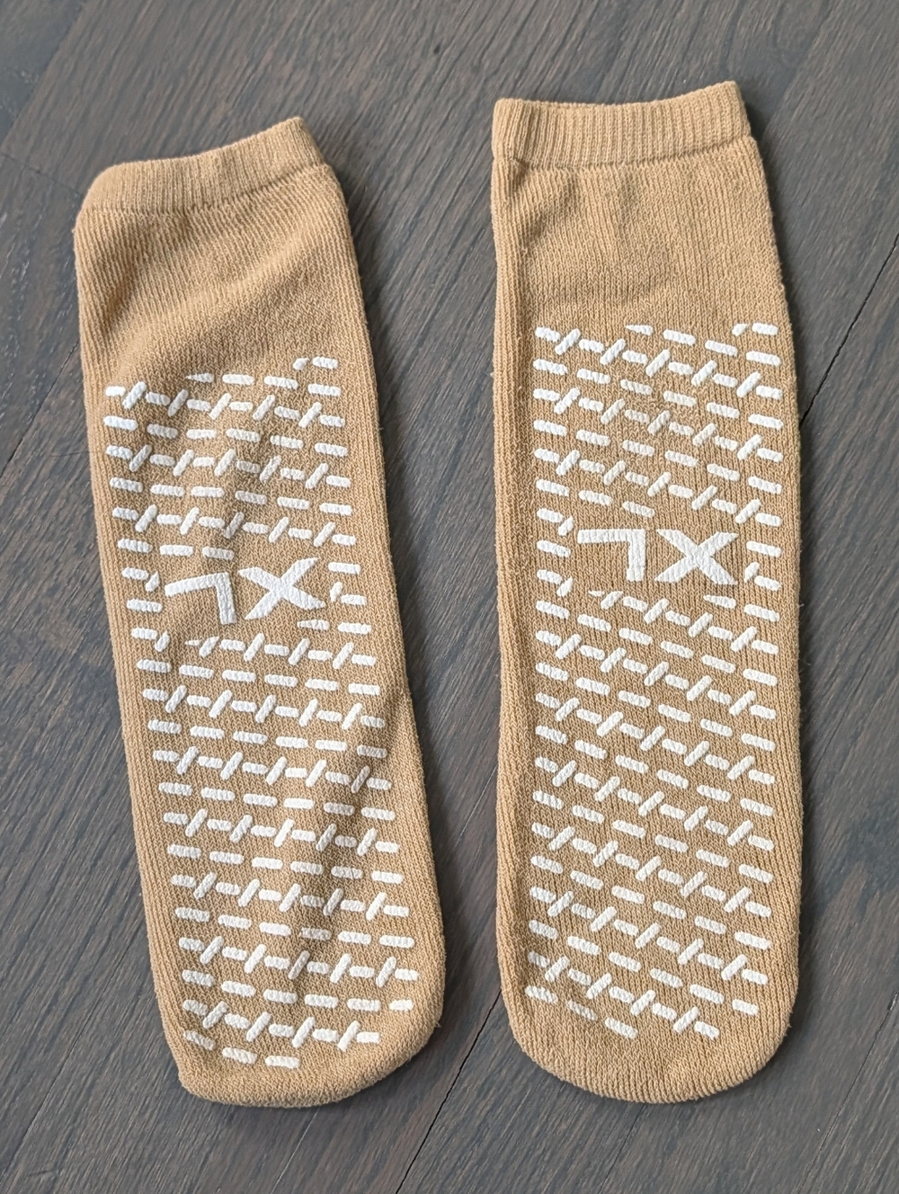 Medline Double Tread Slipper Socks Tan XL